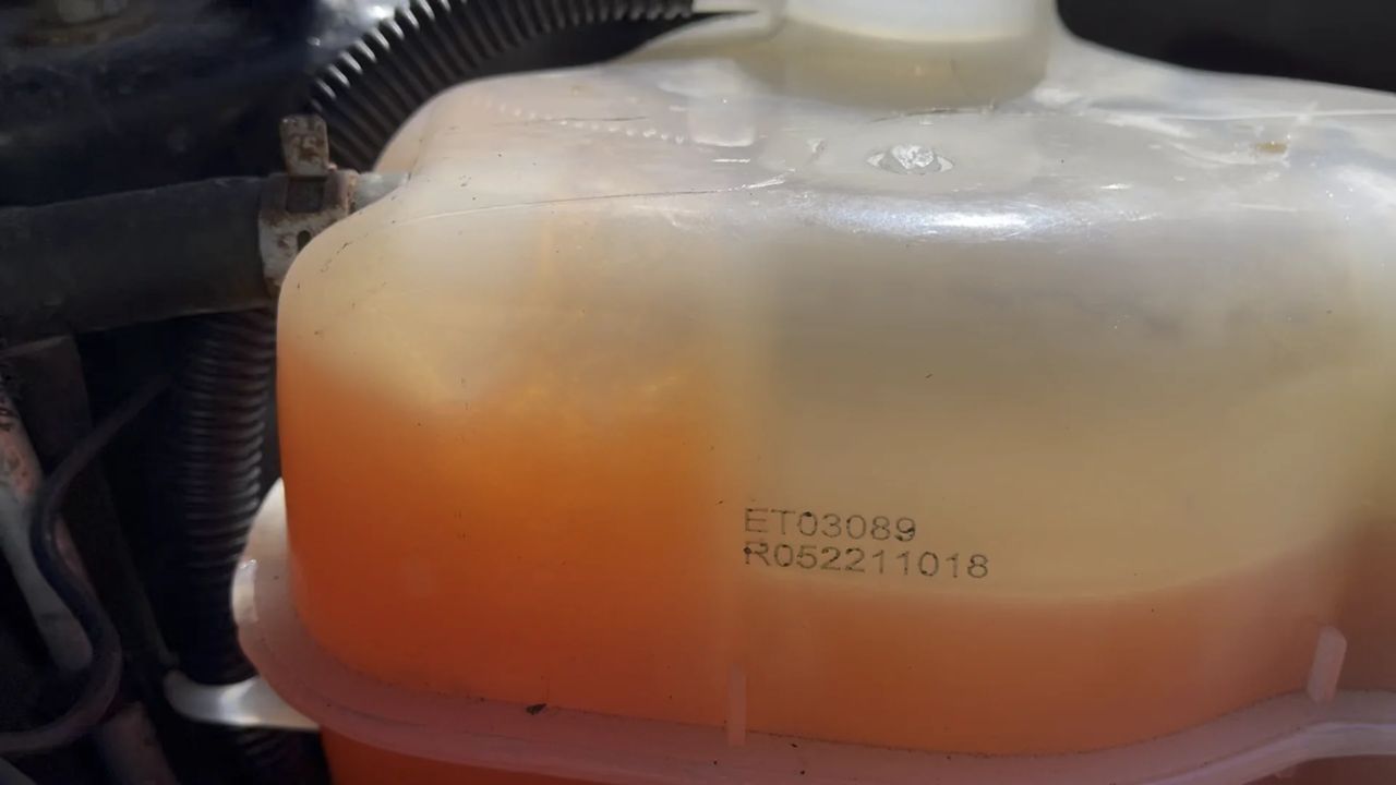 Bubbles in Coolant Reservoir